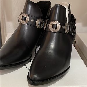 Steve Madden Boots 7.5